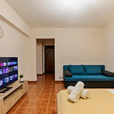 Citylight With Balcony And Self Check-in *