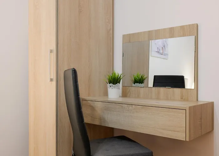 Citylight With Balcony And Self Check-in * Бухарест