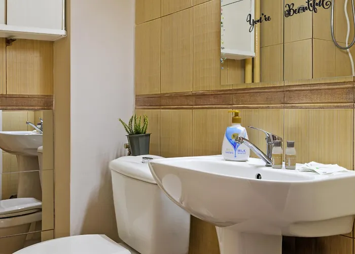 Citylight With Balcony And Self Check-in Апартаменти Бухарест