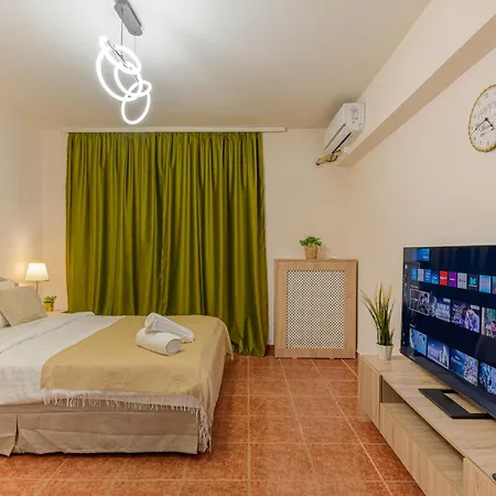 Citylight With Balcony And Self Check-in *