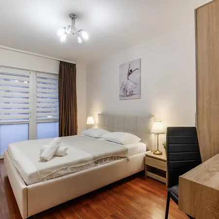 Apartamento Citylight With Balcony And Self Check-in